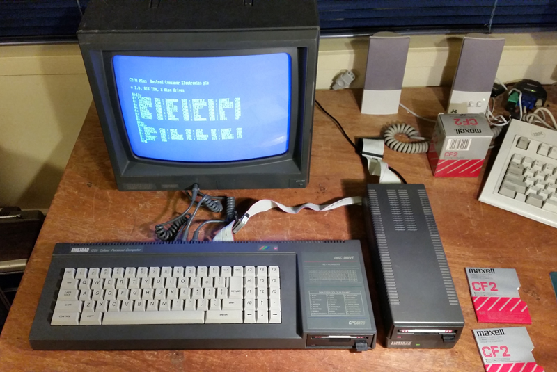 Amstrad 6128 with external drive