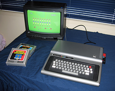 A classic computer showing a classic game